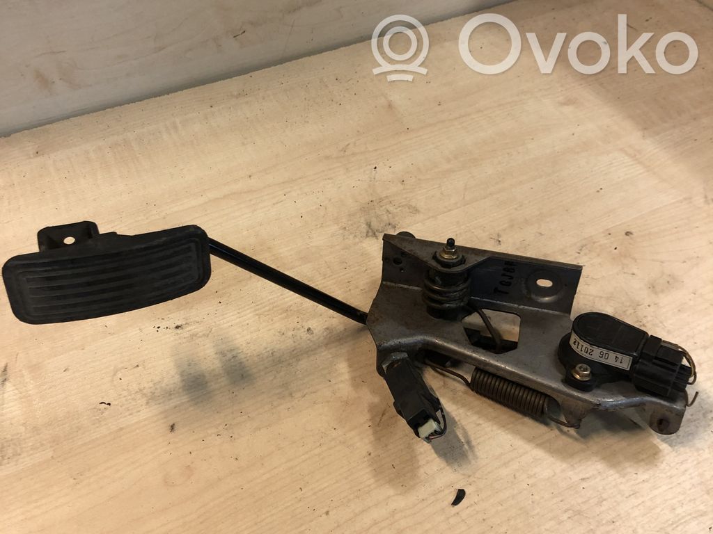 Pedal del acelerador
