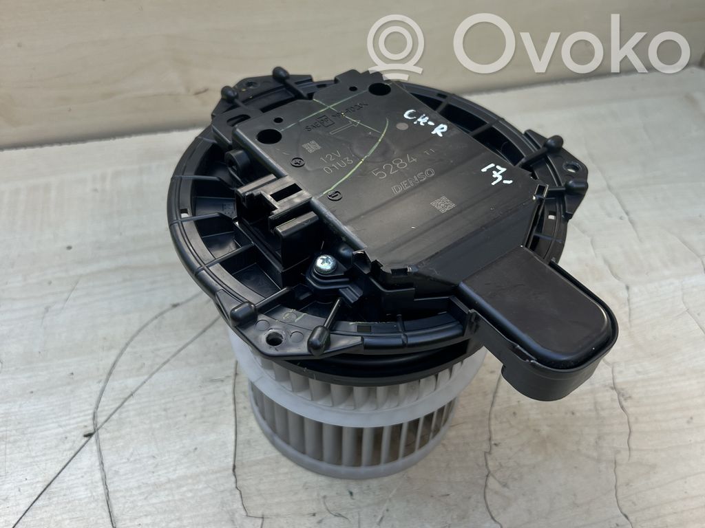 Toyota C-HR I Ventilator aerotermă 