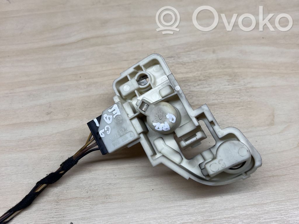 BMW 3 E90 E91 Tail light bulb cover holder 