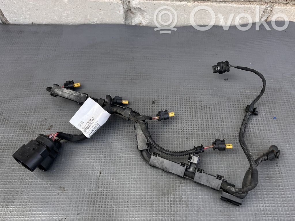 Audi A4 S4 B8 8K Polttoainesuuttimien johdot 