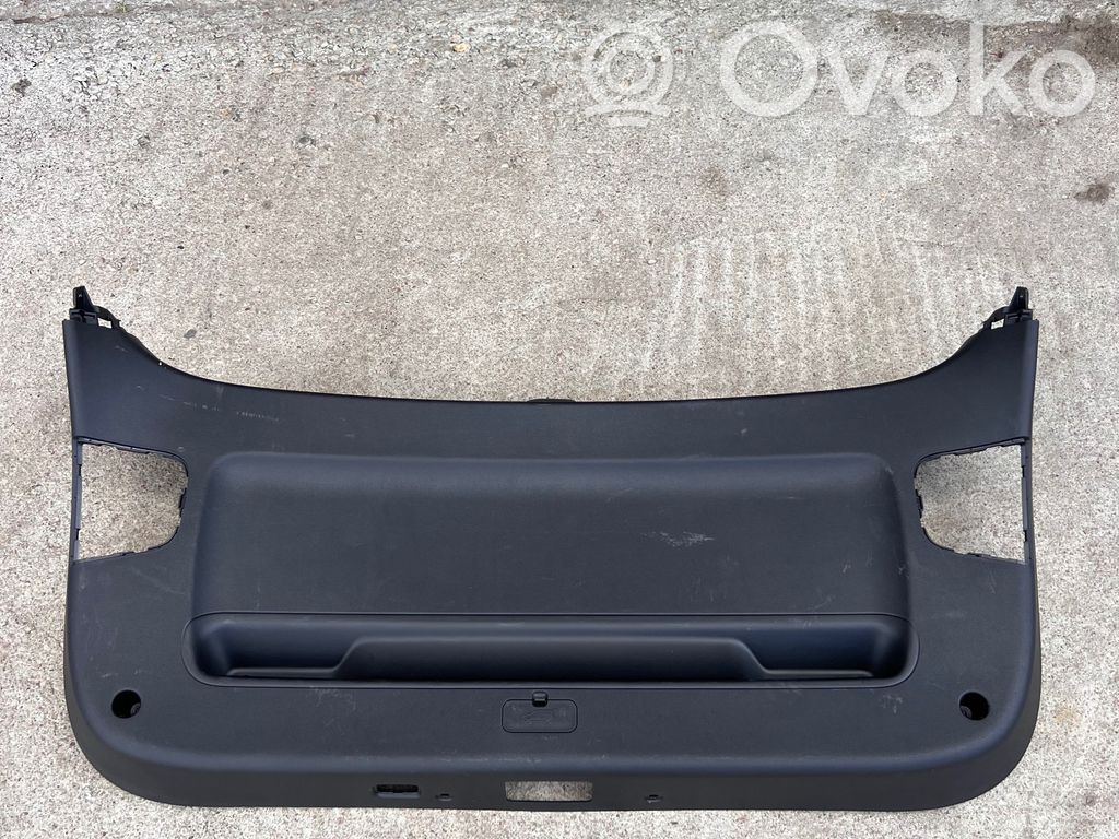 KIA Sportage Tailgate/boot lid cover trim 