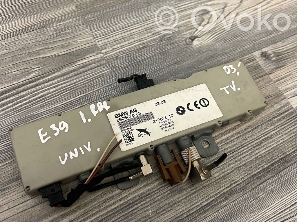 BMW 5 E39 Antenos stiprintuvas 