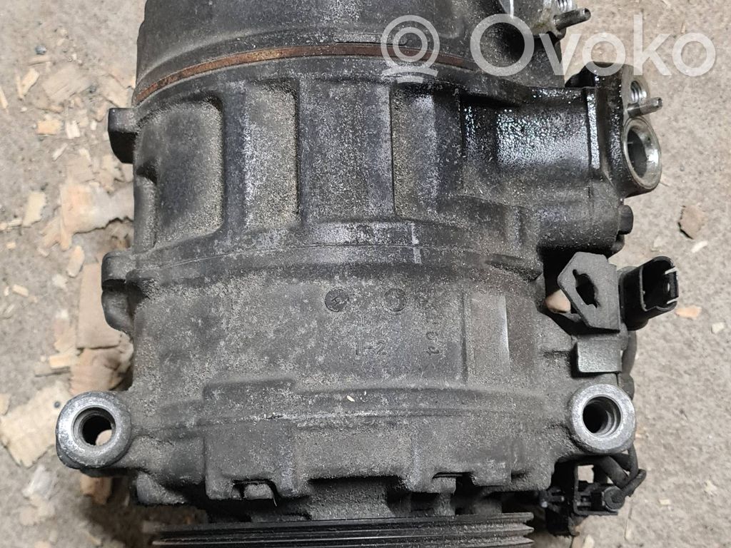 BMW 5 GT F07 Air conditioning (A/C) compressor (pump) 