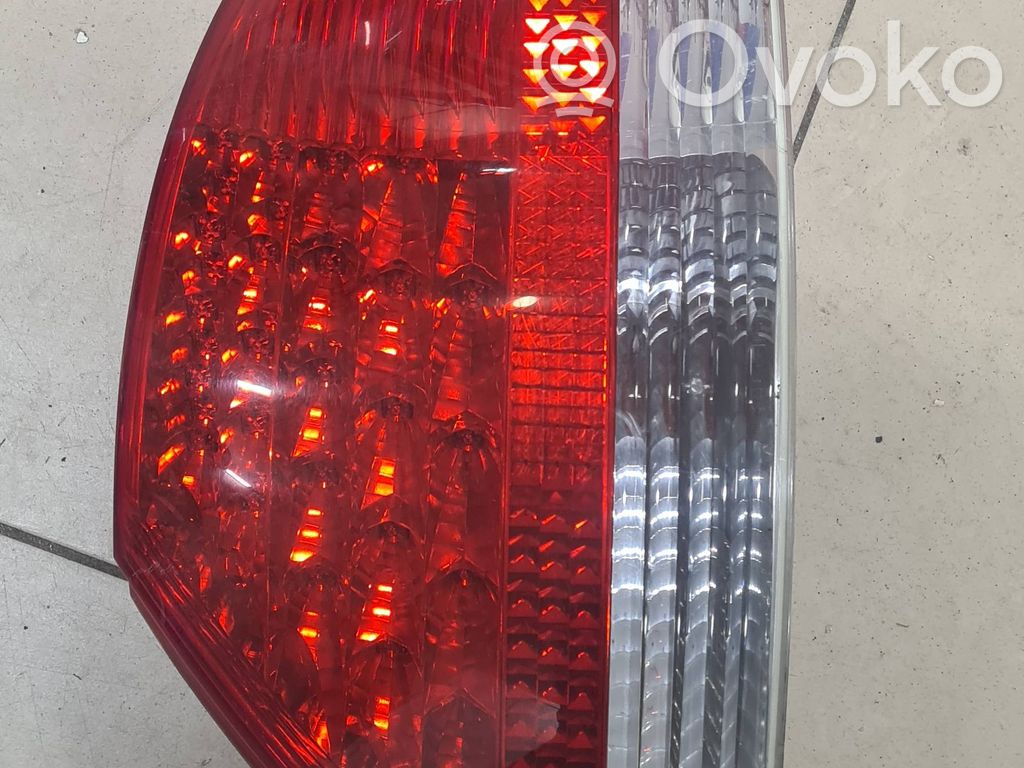 BMW 7 E65 E66 Luz trasera/de freno 