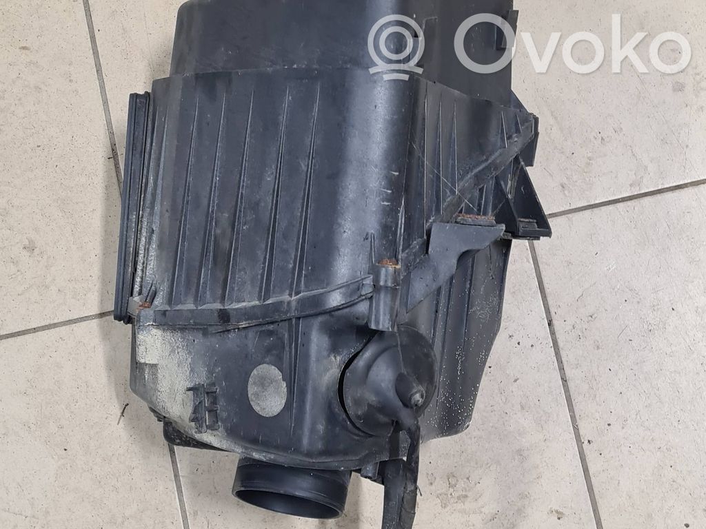 Audi A8 S8 D3 4E Air filter box 