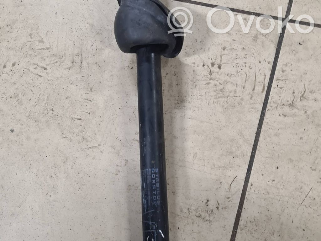 BMW 7 E65 E66 Etuoven pidätin 