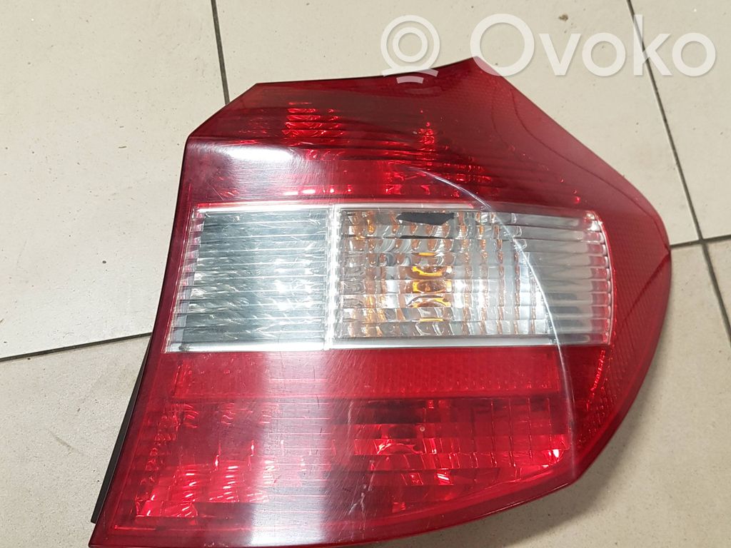 BMW 1 E81 E87 Galinis žibintas kėbule 