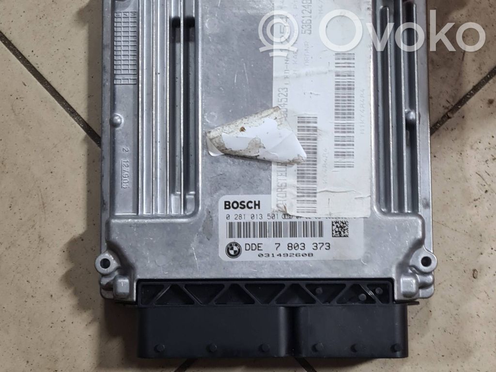 BMW 1 E81 E87 Engine control unit/module 