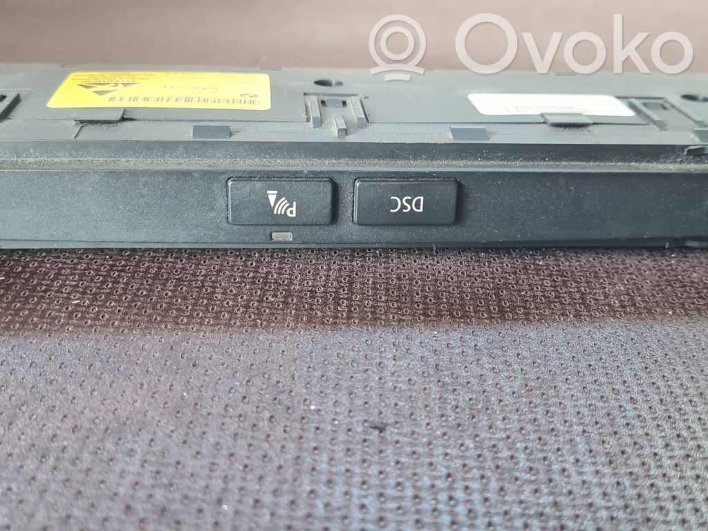 BMW 5 E60 E61 Seat heating switch 