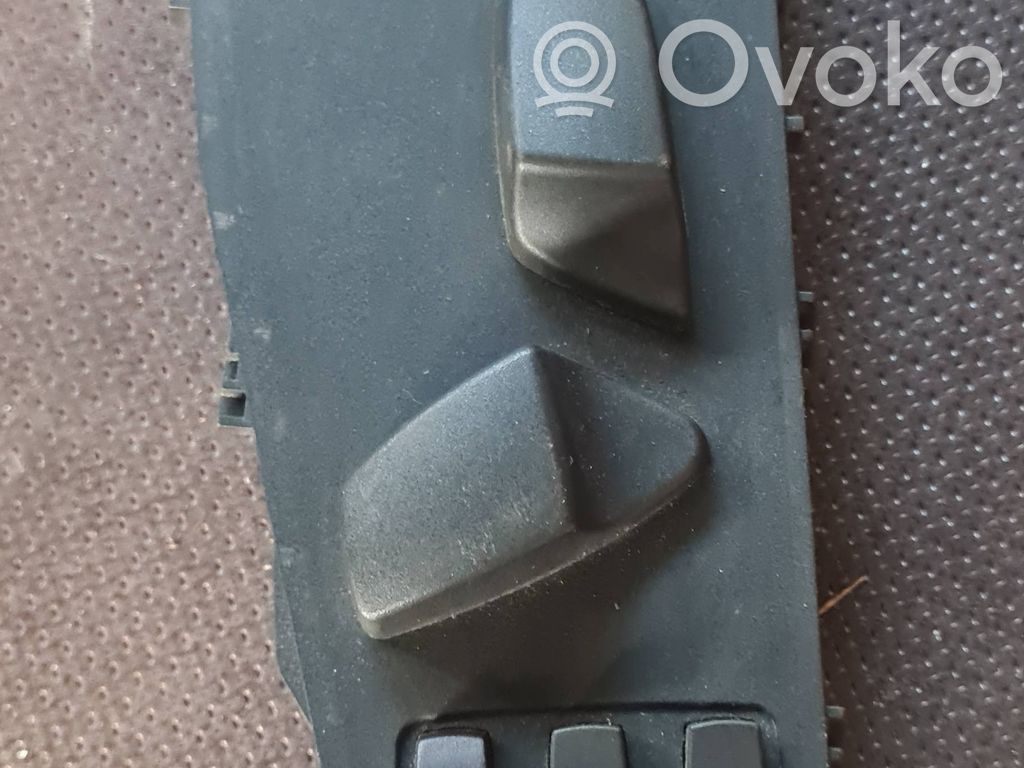 Seat control switch   6950768,53349731,8347777