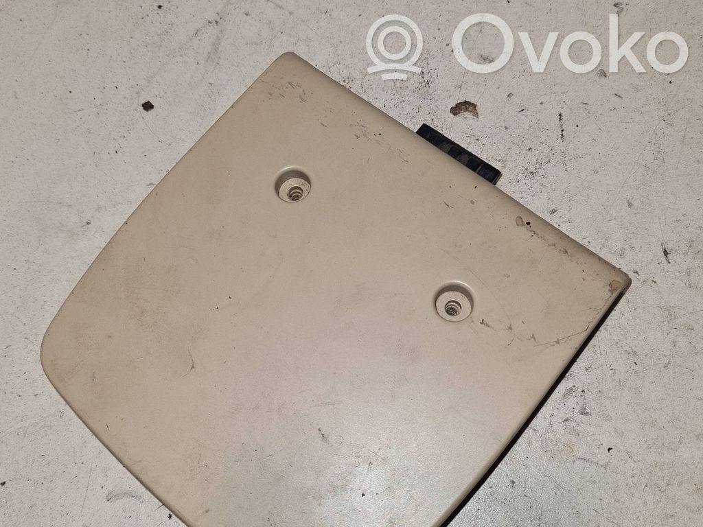 BMW X5 E70 Kita salono detalė 