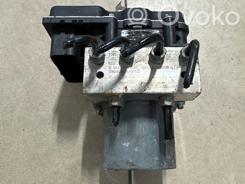 ABS Steuergerät   6784868