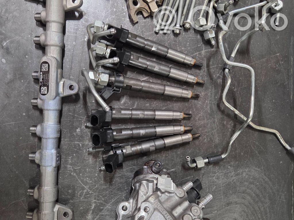 BMW 7 G11 G12 Set sistema iniezione carburante 