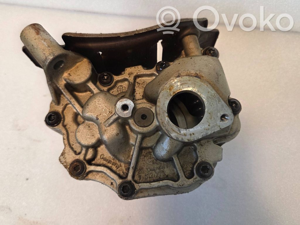 BMW 7 F01 F02 F03 F04 Öljypumppu 