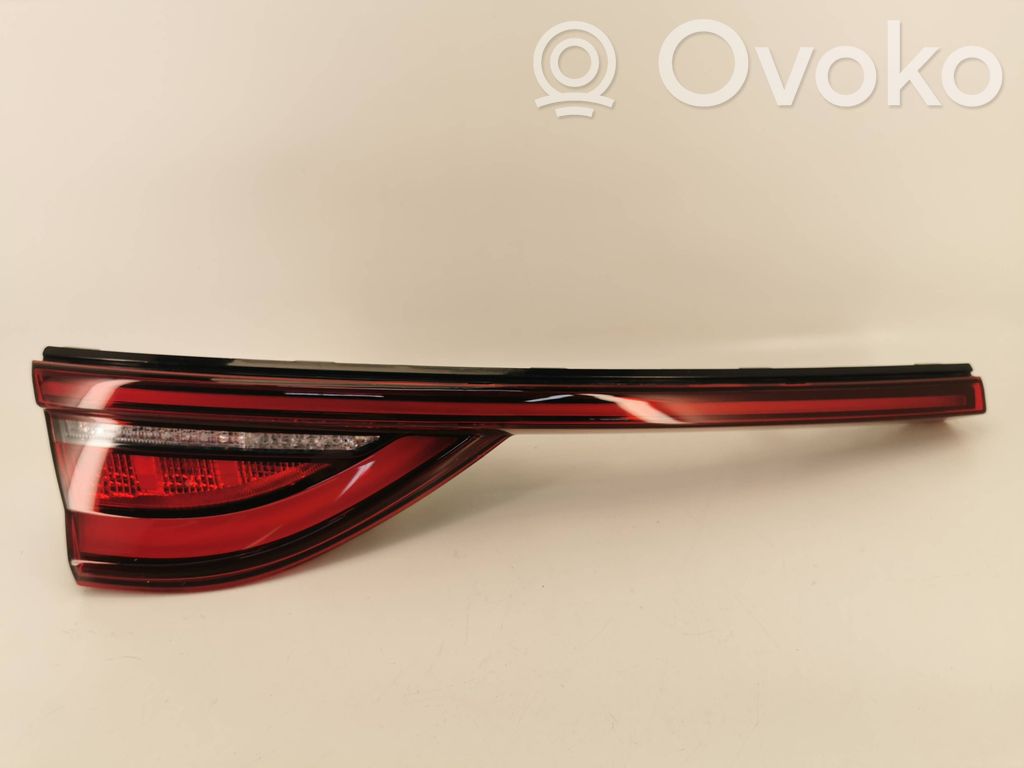 KIA Pro Cee'd III Luz trasera/de freno 
