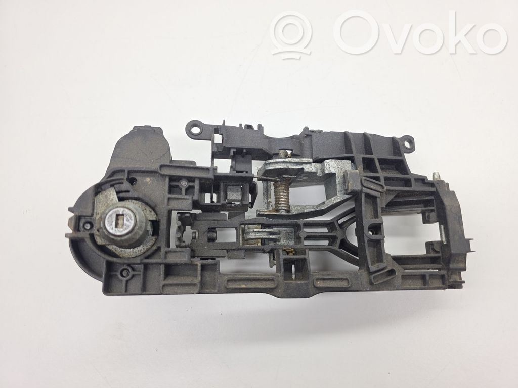 BMW 5 F10 F11 Klamka zewnętrzna drzwi przednich 