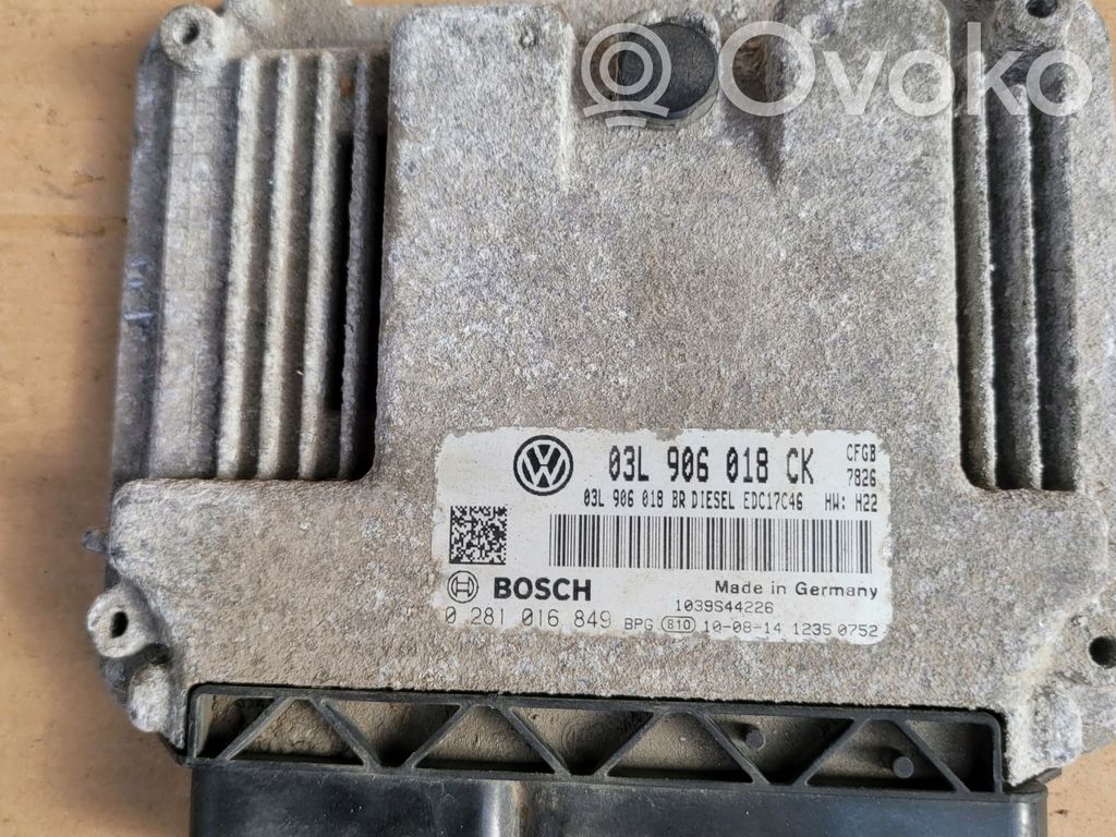Skoda Superb B6 (3T) Engine control unit/module 