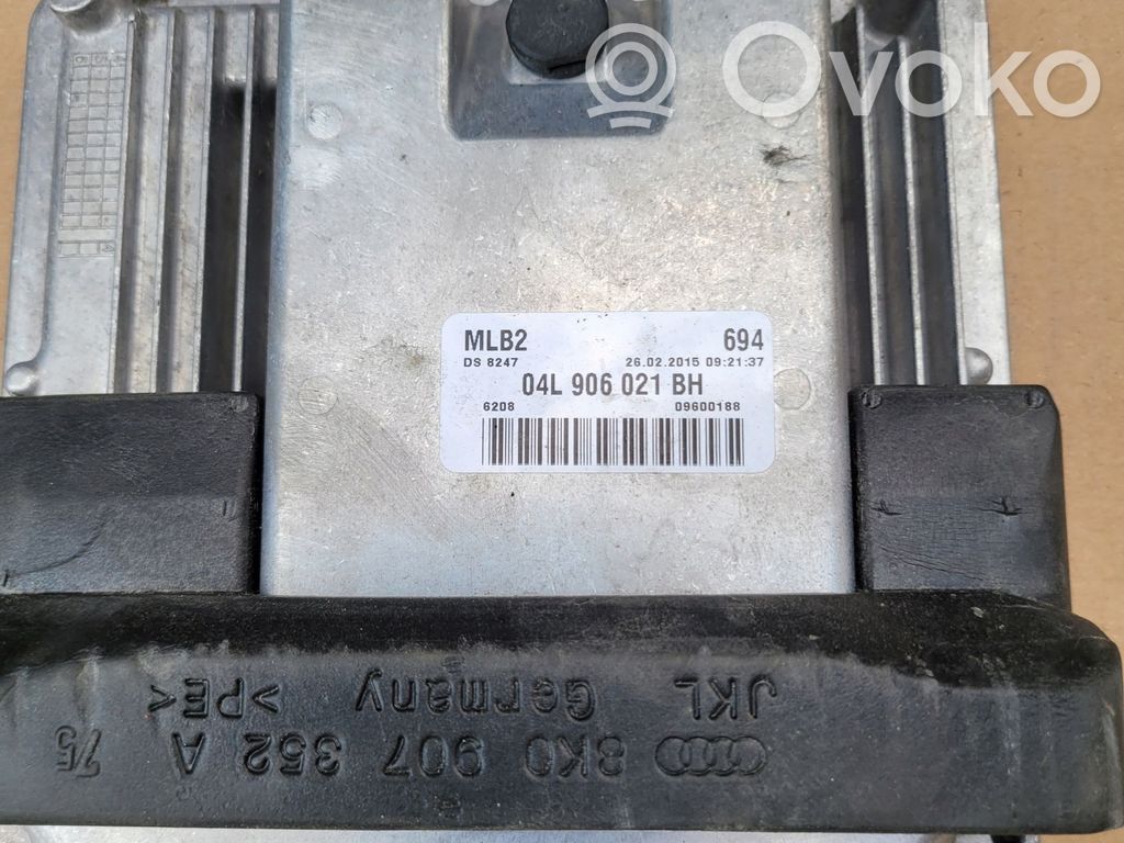 Audi A4 S4 B8 8K Engine control unit/module 