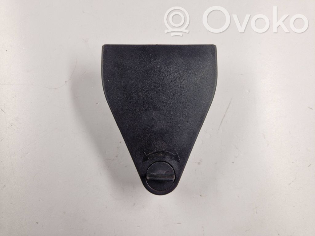 Audi A4 S4 B7 8E 8H Suport fixare triunghiular lumini avarie 