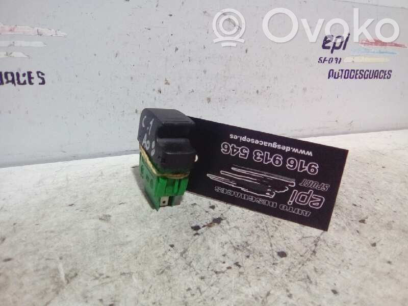 Electric window control switch