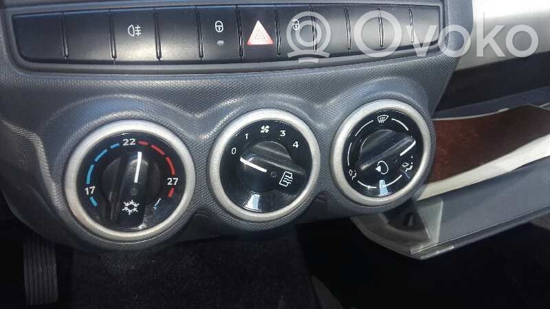 Smart ForFour I Air conditioner control unit module 