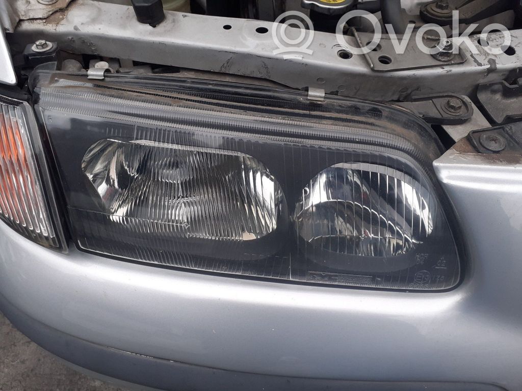 Mazda 626 Faro/fanale 