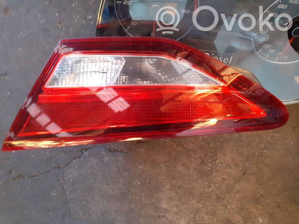 Seat Leon (5F) Luci posteriori del portellone del bagagliaio 