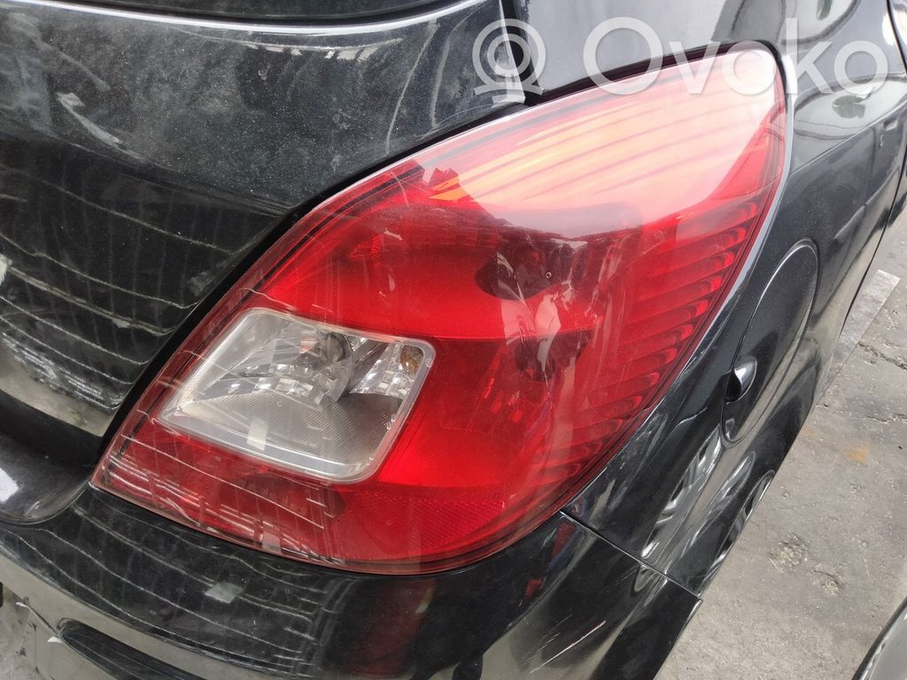 Rear/tail lights
