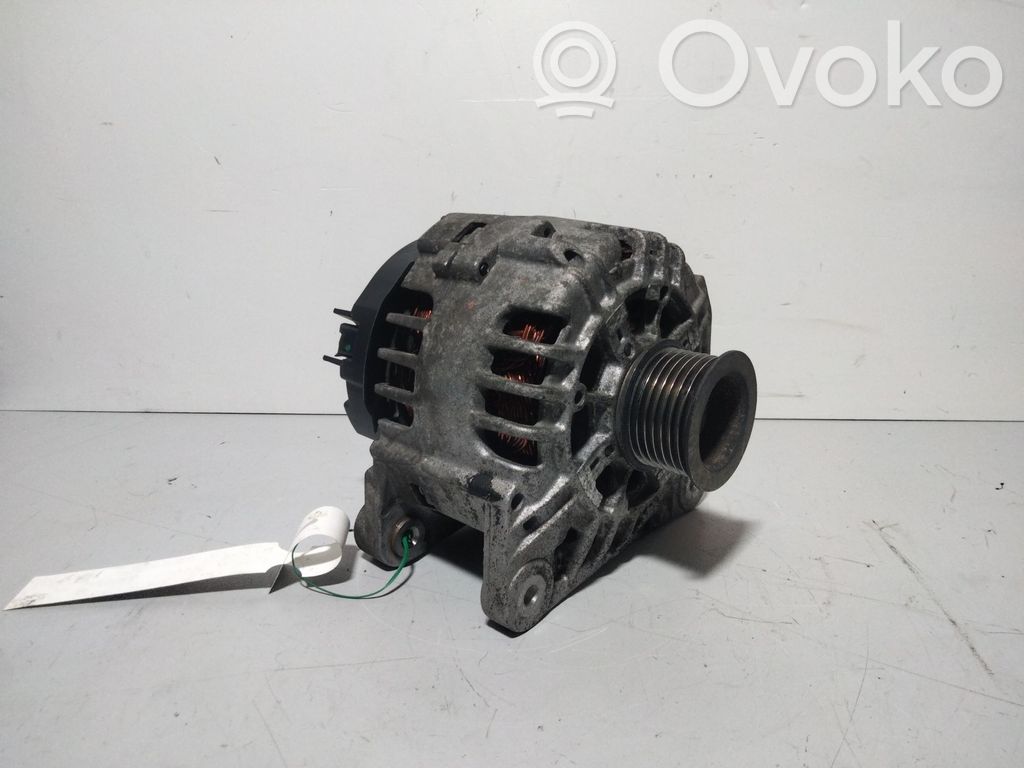 Nissan Primera Ģenerators 