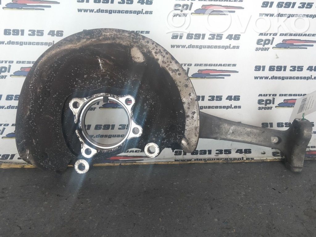 Audi A6 C7 Priekšējā riteņa rumbas vārpstas šarnīrs (stupica, capfa) 