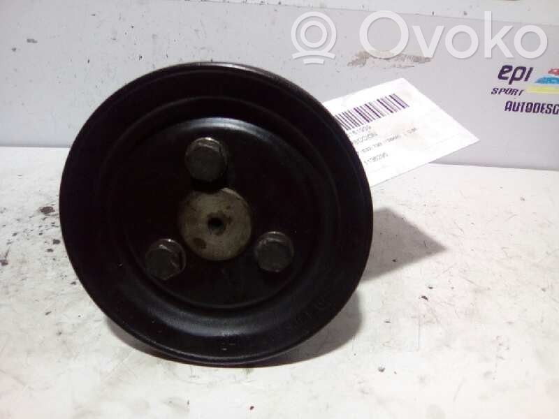 BMW 7 E38 Power steering pump 