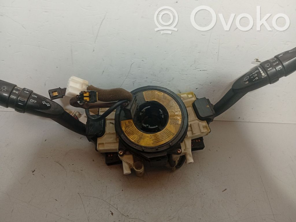 Interruptor de control multifunción   DH2V630092