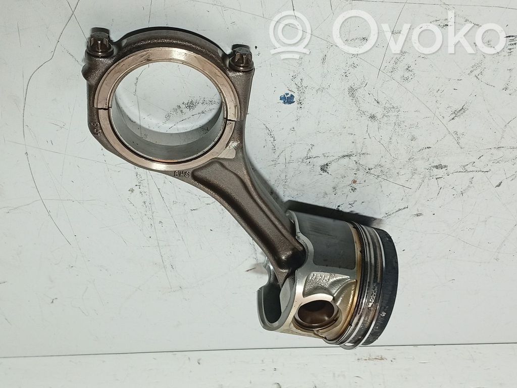 Piston   059AJ38