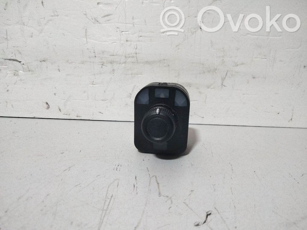 Audi A4 Allroad Multifunctional control switch/knob 