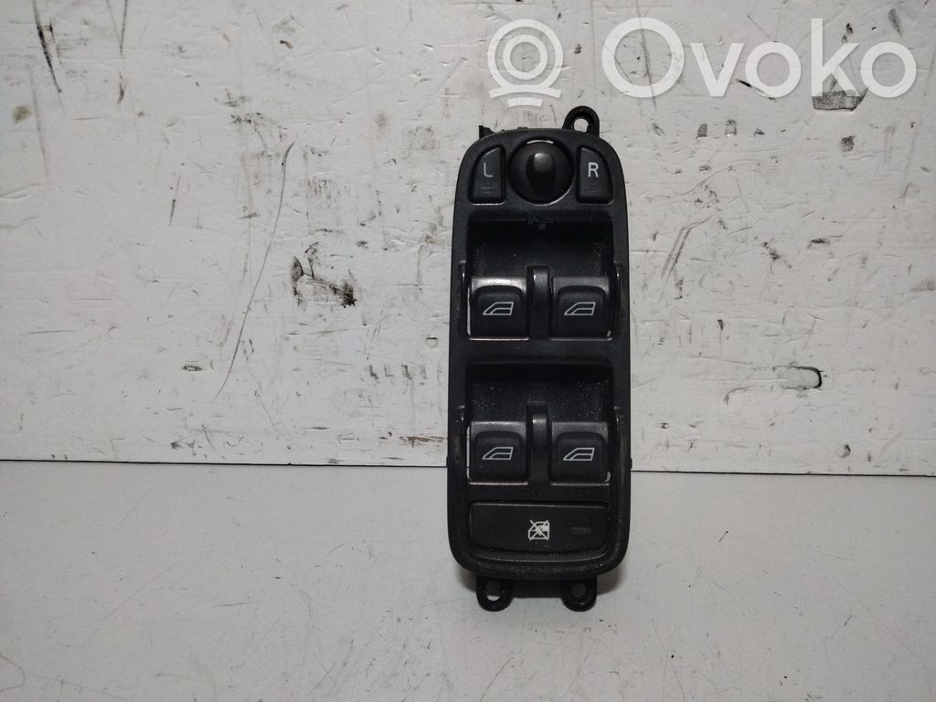 Electric window control switch   30773211,03454120