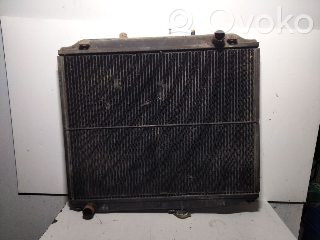Coolant radiator