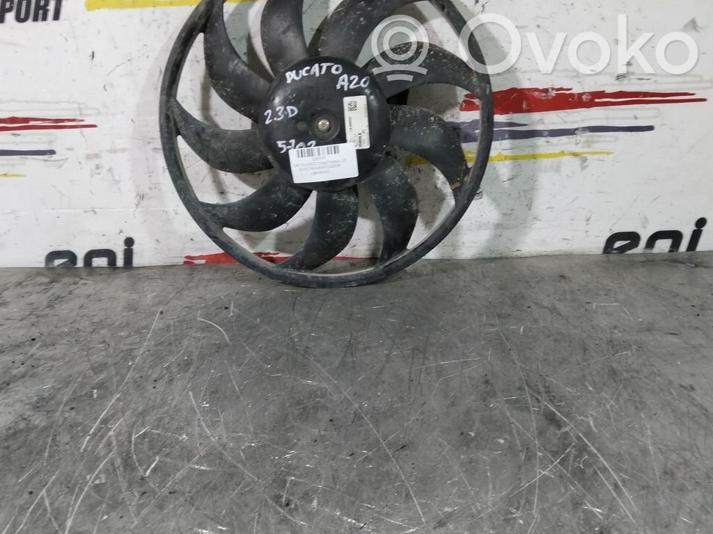 Elektryczny wentylator chłodnicy   LB498002