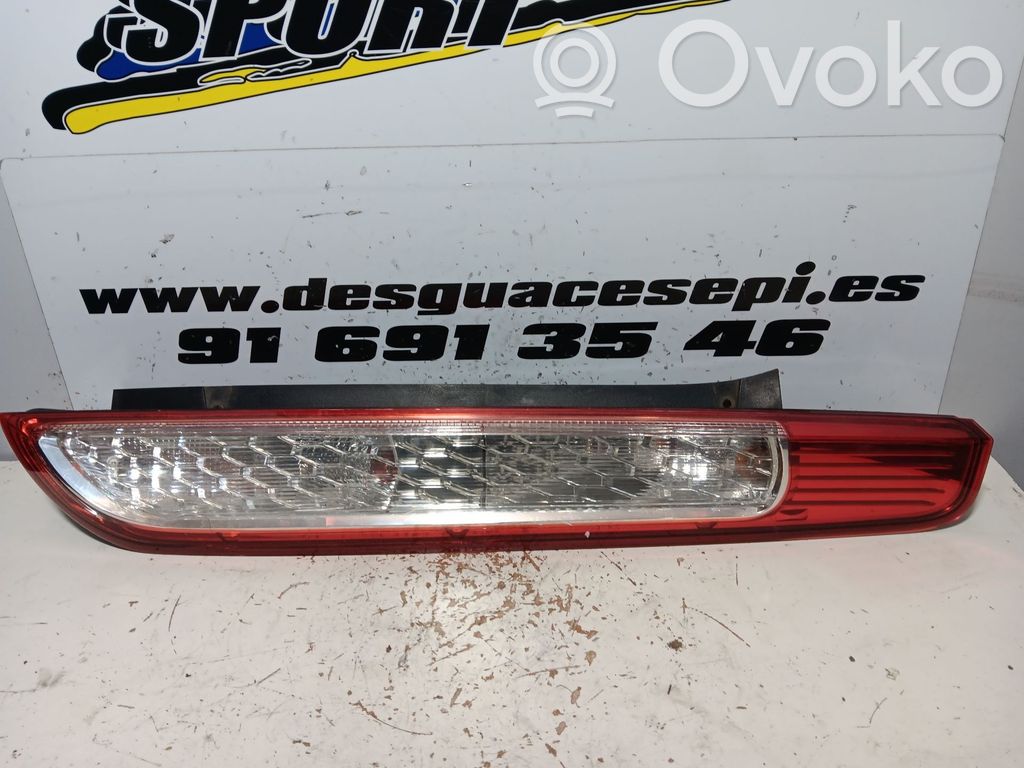 Rear/tail lights