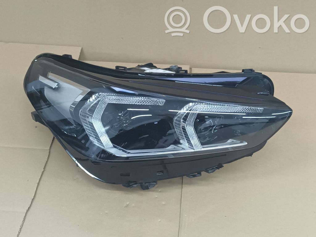 BMW X1 U11 Scheinwerfer 