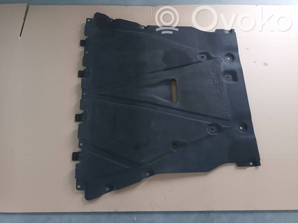 Renault Clio V Engine splash shield/under tray 
