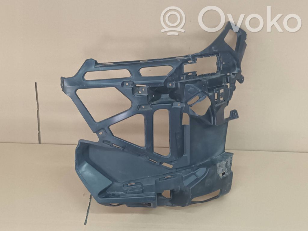 BMW X1 U11 Soporte del parachoques delantero 