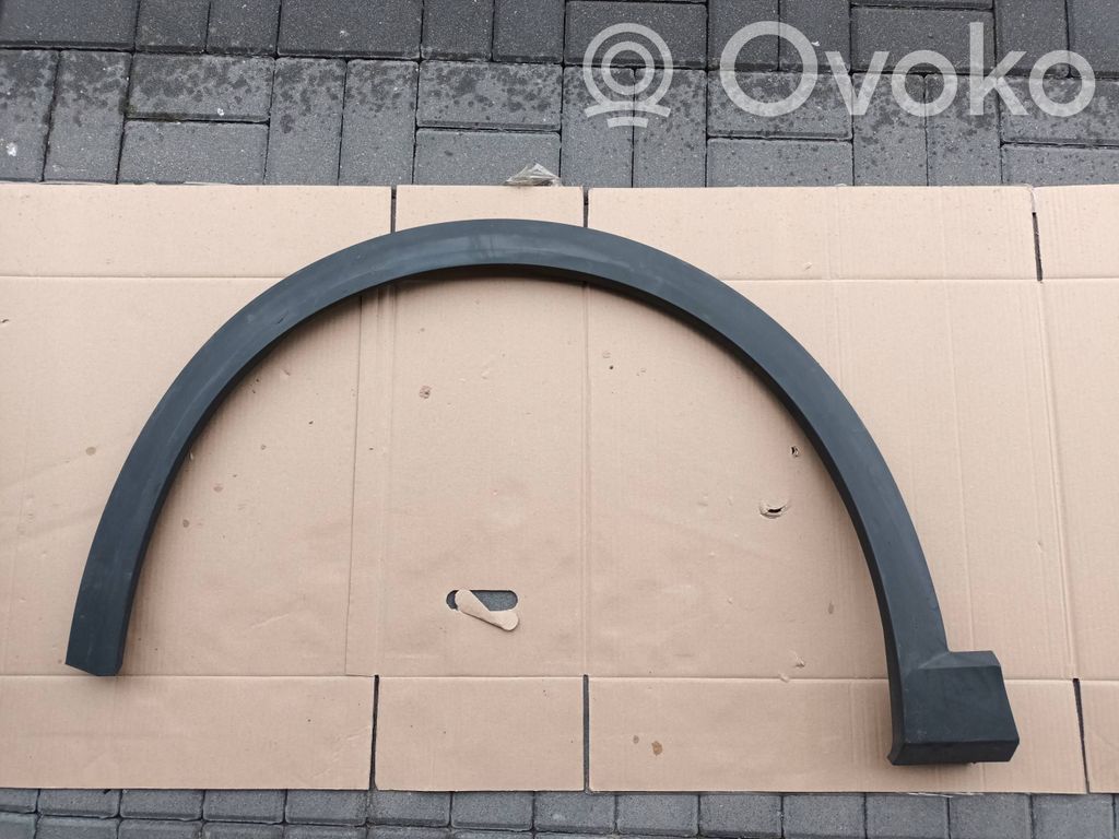 Audi e-tron Front arch trim 