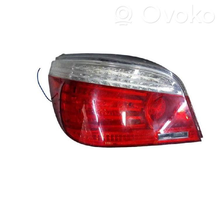 BMW 5 E60 E61 Galinis žibintas kėbule 