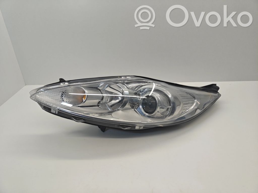 Ford Fiesta Scheinwerfer 