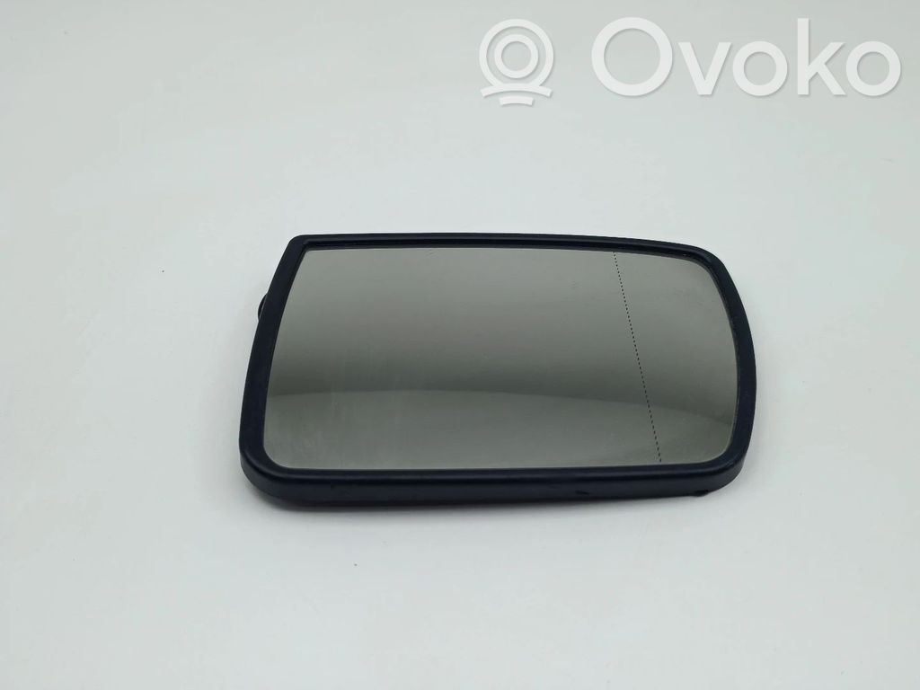 Vidrio del espejo lateral   51167039595