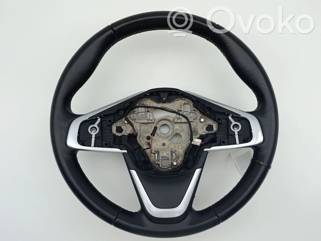 BMW 2 F45 Steering wheel 