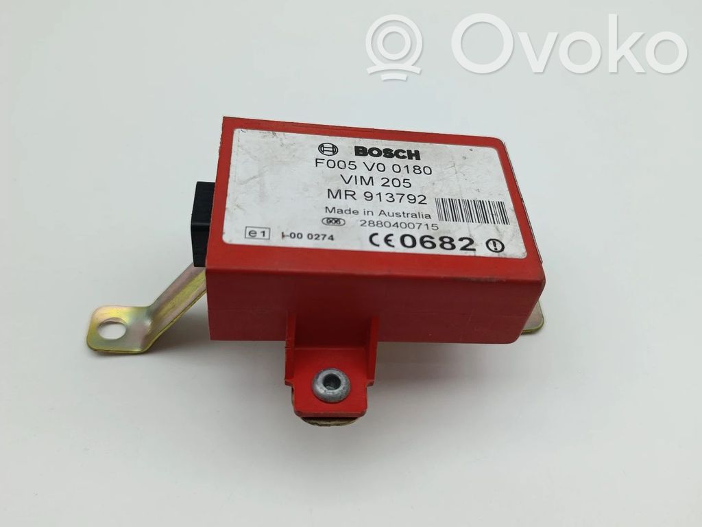 Ignition-blocking relay   F005V00180,MR913792