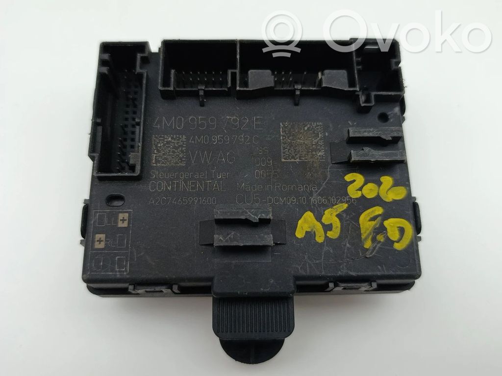 Durvju vadības bloks   4M0959792E