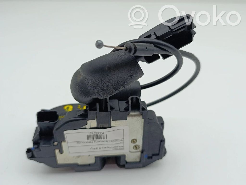Renault Megane III Front door lock 