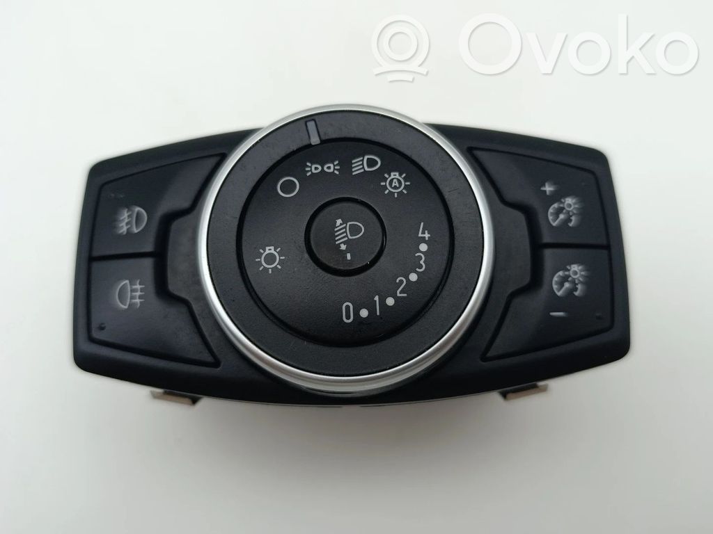 Ford Focus Lukturu slēdzis 